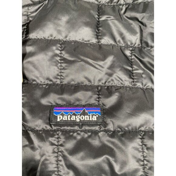 NWT Patagonia Men’s Nano Puff Vest Black Embroidered Quest Nutrition Logo Size M - Picture 5 of 16